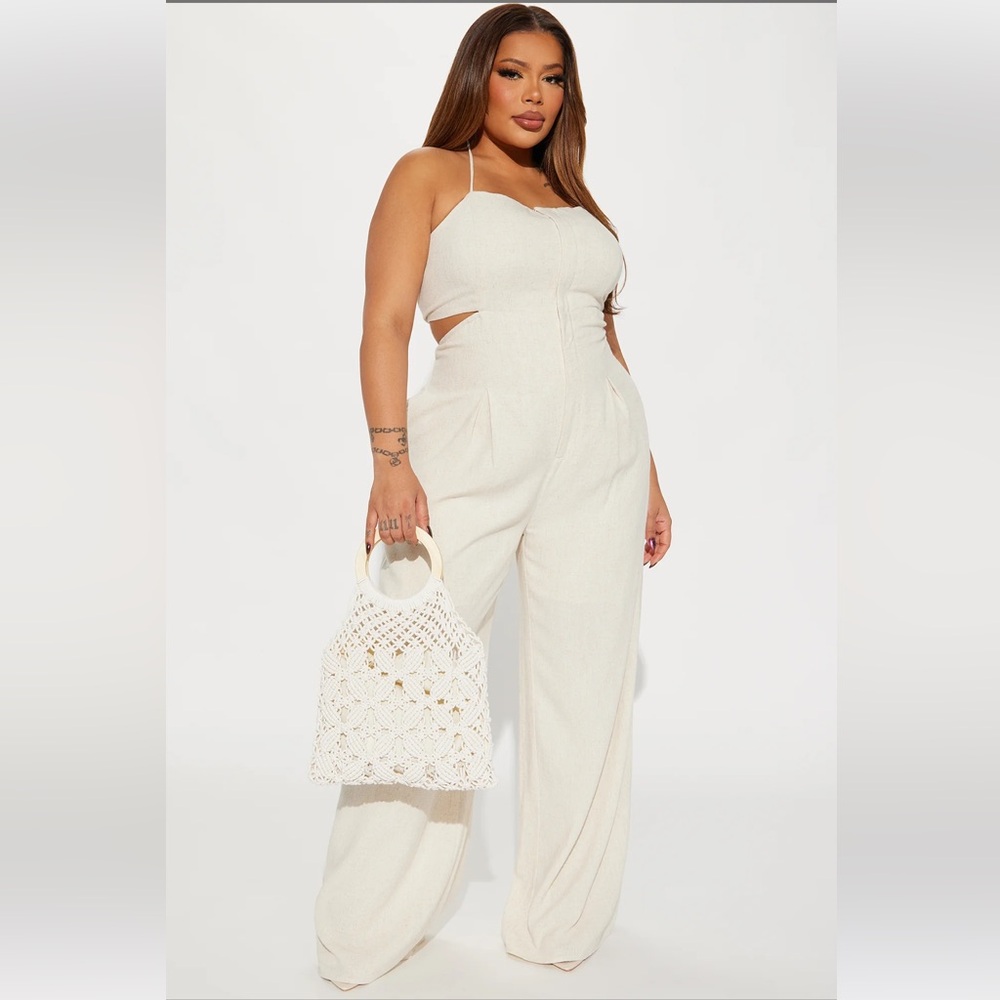 Fashion Nova size 1X Ivory Jumpsuit